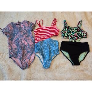Girls 10/12 large Swim suit lot of 3 Art Class, Cat & Jack One piece Swimsuits